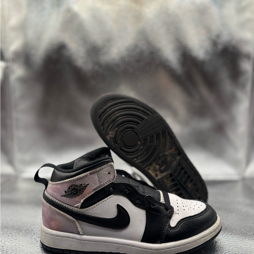 Air Jordan 1 Mid PS